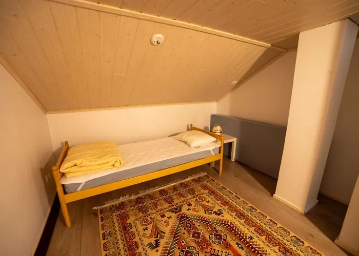 Taehtisara 2a Semesterbostad